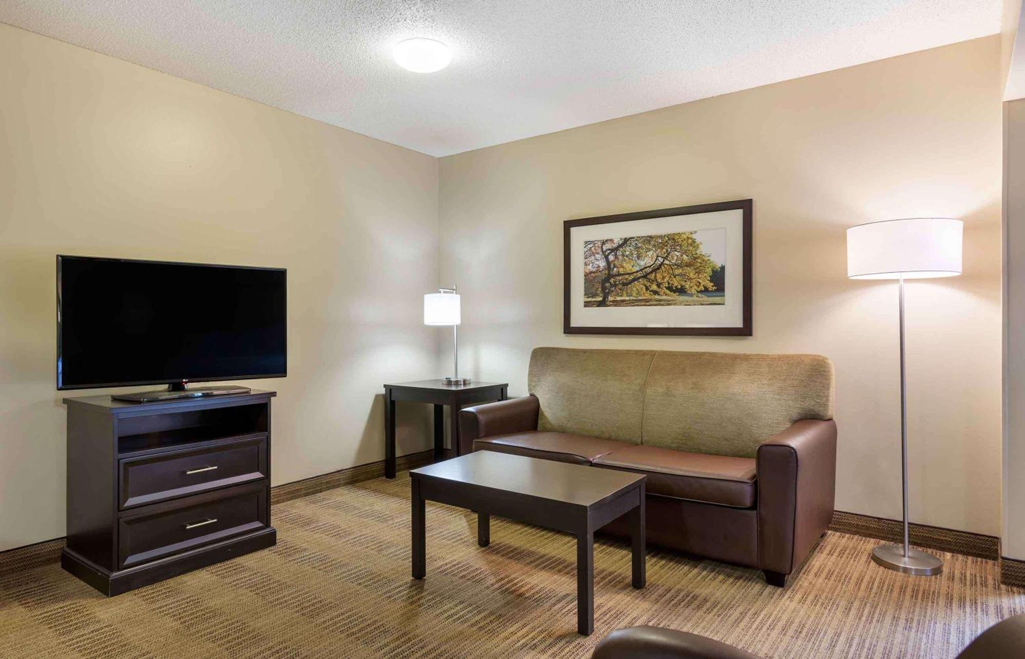Extended Stay America Select Suites - Atlanta - Alpharetta - Northpoint - East Экстерьер фото