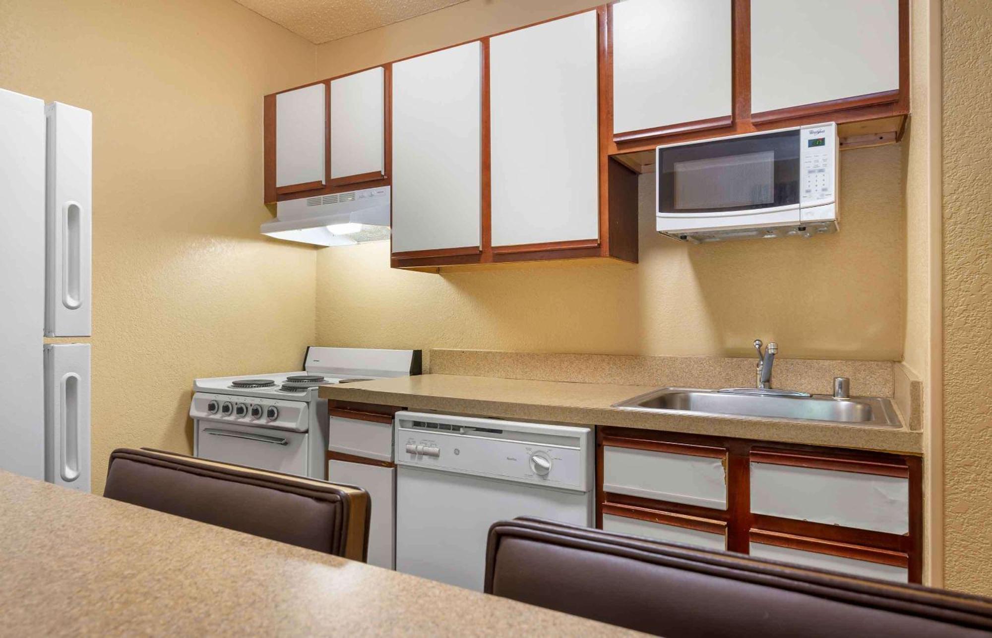 Extended Stay America Select Suites - Atlanta - Alpharetta - Northpoint - East Экстерьер фото